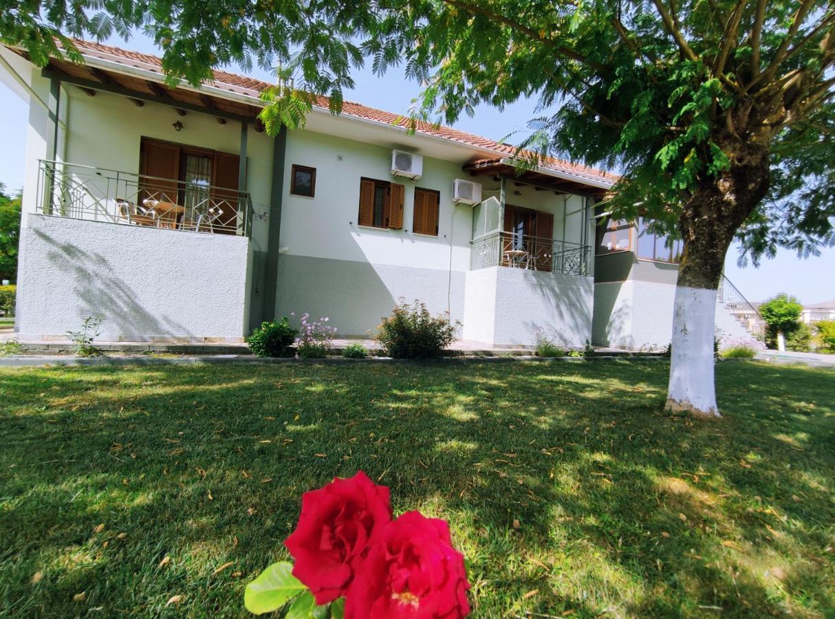 Zisis Garden Studios Ioannina Ngoại thất bức ảnh