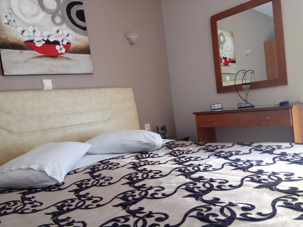 Zisis Garden Studios Ioannina Ngoại thất bức ảnh