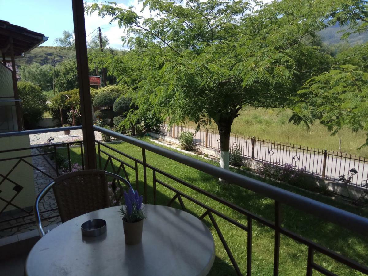 Zisis Garden Studios Ioannina Ngoại thất bức ảnh